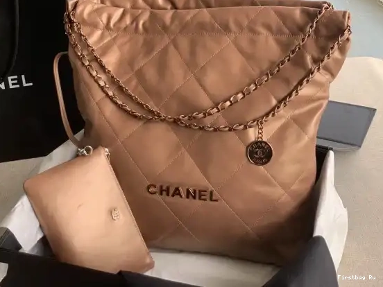 First Bag Ru 22 LARGE HANDBAG CHANEL 0706